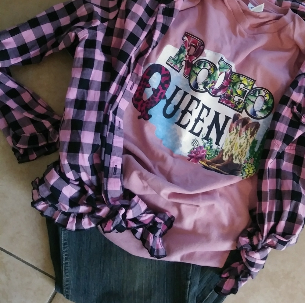 Rodeo queen graphic tee